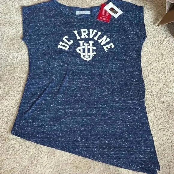 NEW UC IRVINE top size small - Picture 1 of 2